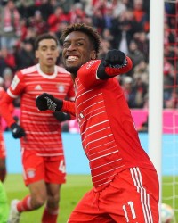 开云官网-还带售后😂图片报：科曼成功说服拜仁首席理疗师比安奇加盟胜利